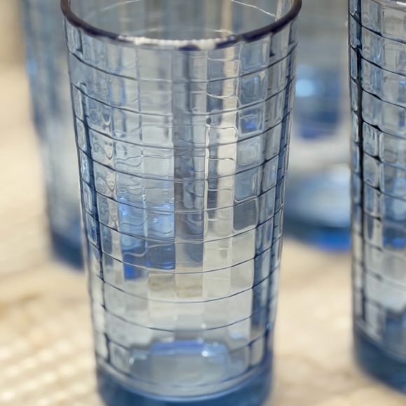 Other - Blue Textured Glass Tumbler Set